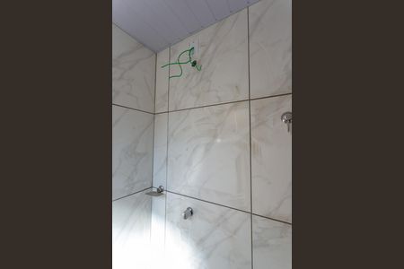 Banheiro de kitnet/studio para alugar com 1 quarto, 36m² em Concórdia, Belo Horizonte