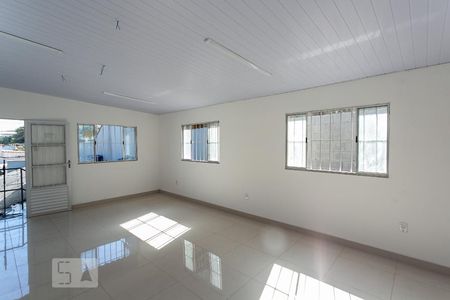 Sala/Quarto de kitnet/studio para alugar com 1 quarto, 36m² em Concórdia, Belo Horizonte