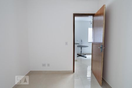 Quarto 1 de apartamento para alugar com 2 quartos, 47m² em Vila Invernada, São Paulo