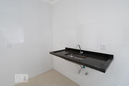 Cozinha de apartamento para alugar com 2 quartos, 47m² em Vila Invernada, São Paulo