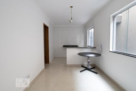 Sala de apartamento para alugar com 2 quartos, 47m² em Vila Invernada, São Paulo