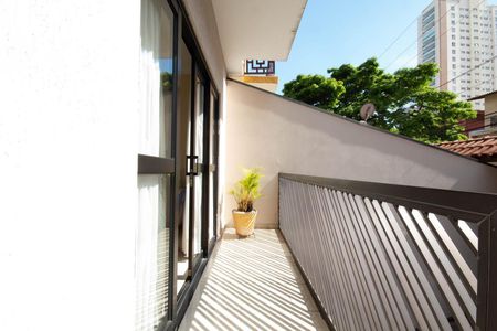 Sacada da Sala de casa à venda com 4 quartos, 245m² em Vila Osasco, Osasco