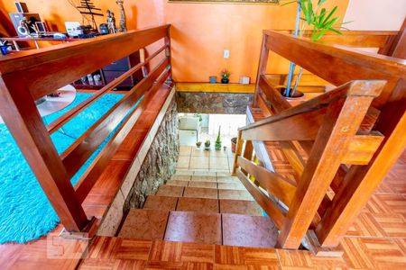 Casa à venda com 110m², 3 quartos e 1 vagaEscadas interna