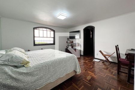 Casa à venda com 230m², 3 quartos e 3 vagasQuarto 3- Suíte