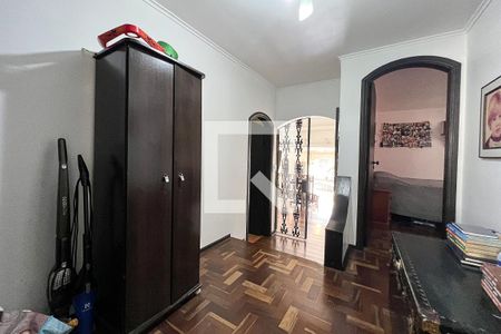 Casa à venda com 230m², 3 quartos e 3 vagasHall