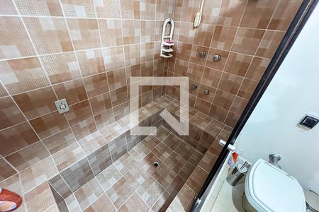 Casa à venda com 230m², 3 quartos e 3 vagasBanheiro do Quarto 3