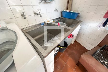 Casa à venda com 230m², 3 quartos e 3 vagasÁrea de Serviço