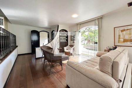 Sala 2 de casa à venda com 3 quartos, 230m² em Alto de Pinheiros, São Paulo