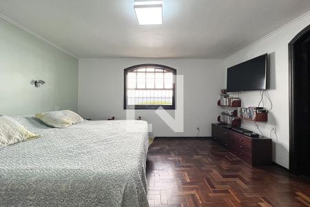 Casa à venda com 230m², 3 quartos e 3 vagasQuarto 3- Suíte