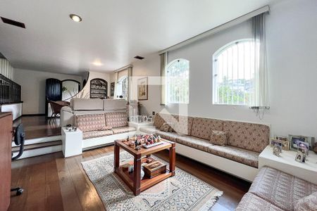 Sala 1 de casa à venda com 3 quartos, 230m² em Alto de Pinheiros, São Paulo