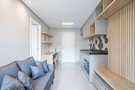 Sala e Cozinha de apartamento para alugar com 1 quarto, 32m² em Santo Amaro, São Paulo