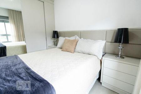 Suíte de casa de condomínio para alugar com 2 quartos, 96m² em Monte Verde, Florianópolis