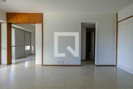 Sala de apartamento à venda com 1 quarto, 65m² em Barra da Tijuca, Rio de Janeiro