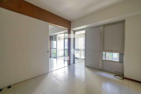 Apartamento à venda com 65m², 1 quarto e 1 vagaQuarto