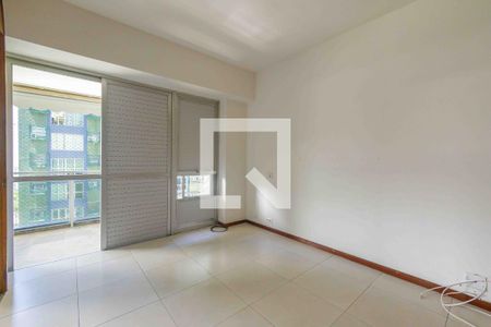 Apartamento à venda com 65m², 1 quarto e 1 vagaQuarto