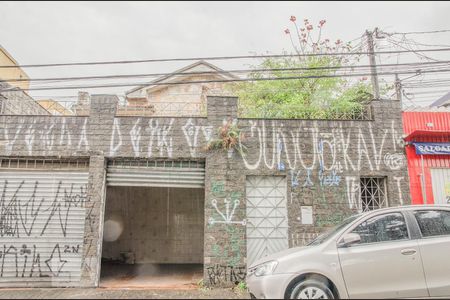 Casa à venda com 180m², 3 quartos e 2 vagasFachada