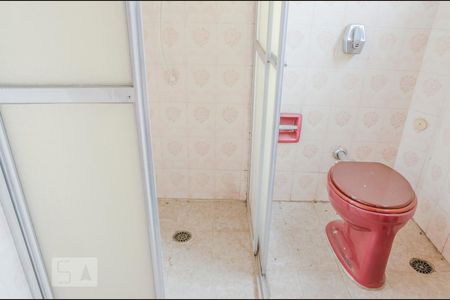 Banheiro da suíte 2 de casa à venda com 3 quartos, 180m² em Vila Barbosa, São Paulo