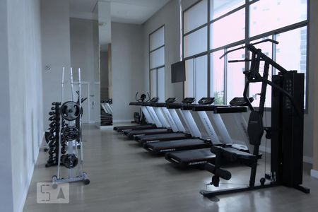 Apartamento à venda com 70m², 2 quartos e 1 vaga Apartamento à venda com 70m², 2 quartos e 1 vagaÁrea comum - Academia