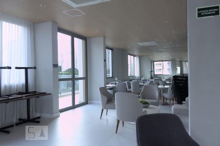 Apartamento à venda com 70m², 2 quartos e 1 vaga Apartamento à venda com 70m², 2 quartos e 1 vagaÁrea comum - Salão de festas