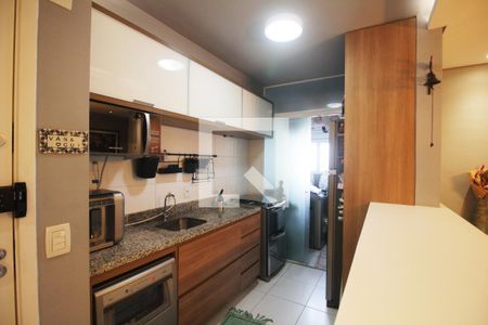 Cozinha de apartamento à venda com 3 quartos, 72m² em Jardim Parque Morumbi, São Paulo
