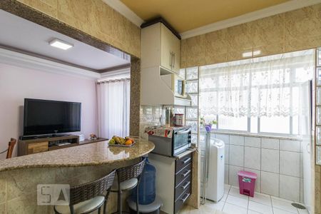 Apartamento à venda com 60m², 2 quartos e sem vaga Apartamento à venda com 60m², 2 quartos e sem vagaCozinha e Área de Serviço