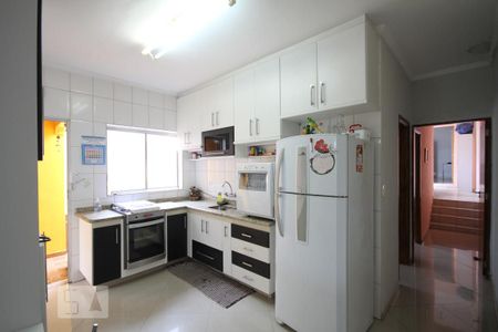 Casa à venda com 150m², 4 quartos e 1 vagaCozinha Piso Superior