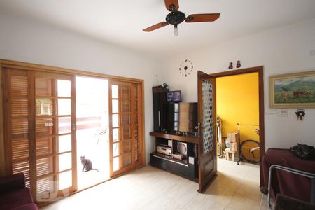 Sala de casa à venda com 4 quartos, 150m² em Vila Monumento, São Paulo