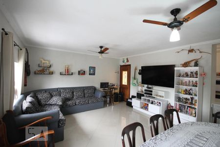Casa à venda com 150m², 4 quartos e 1 vagaSala Piso Superior