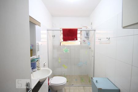 Casa à venda com 150m², 4 quartos e 1 vagaBanheiro