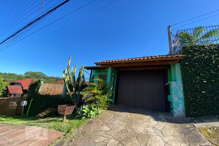 Casa à venda com 106m², 2 quartos e 3 vagasFachada