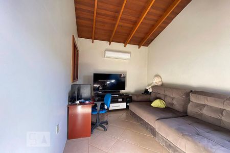 Casa à venda com 106m², 2 quartos e 3 vagasSala 2