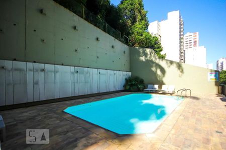 Apartamento à venda com 58m², 2 quartos e sem vagaÁrea comum - Piscina