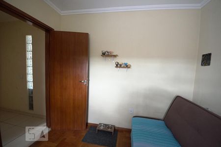 Casa à venda com 192m², 3 quartos e 2 vagasQuarto