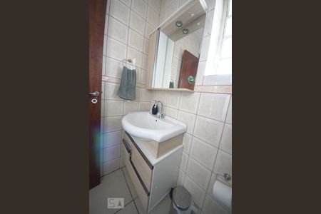 Casa à venda com 192m², 3 quartos e 2 vagasBanheiro 2