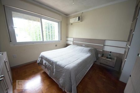 Casa à venda com 192m², 3 quartos e 2 vagasQuarto 2 Suíte