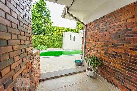 Casa à venda com 192m², 3 quartos e 2 vagasÁrea Externa