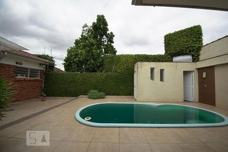 Casa à venda com 192m², 3 quartos e 2 vagasÁrea comum - Piscina
