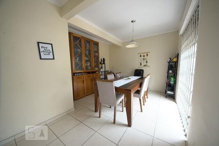 Casa à venda com 192m², 3 quartos e 2 vagasCopa