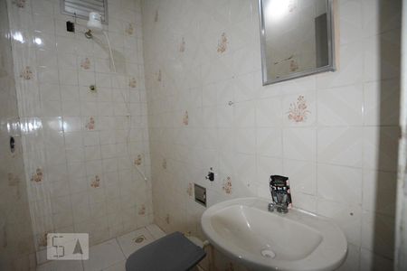 Casa para alugar com 110m², 2 quartos e sem vagaBanheiro Social