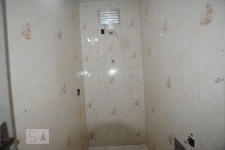 Casa para alugar com 110m², 2 quartos e sem vagaBanheiro Social