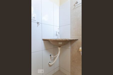 Casa para alugar com 97m², 1 quarto e sem vagaBanheiro
