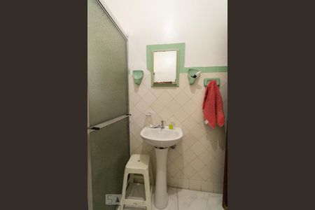 Casa à venda com 188m², 2 quartos e 5 vagasBanheiro