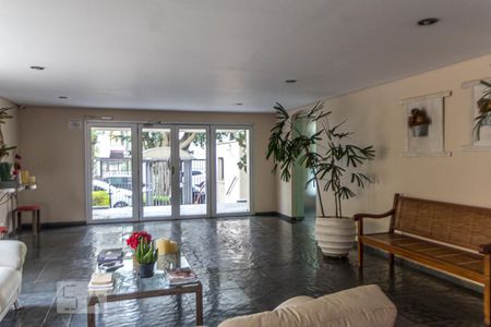 Apartamento à venda com 72m², 2 quartos e 1 vagaHall