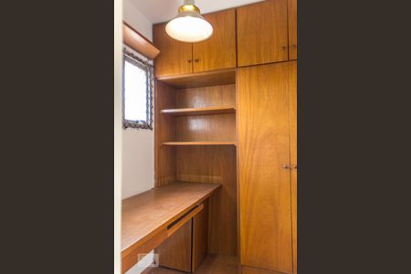 Apartamento à venda com 72m², 2 quartos e 1 vagaQuarto de Serviço