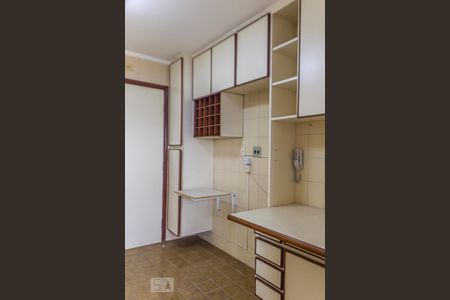 Apartamento à venda com 72m², 2 quartos e 1 vagaCozinha
