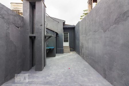 Casa para alugar com 90m², 1 quarto e 1 vagaQuintal