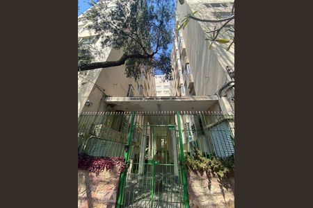 Apartamento à venda com 54m², 1 quarto e sem vagaFachada