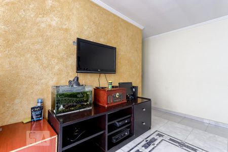 Casa à venda com 236m², 4 quartos e 4 vagasSala de TV