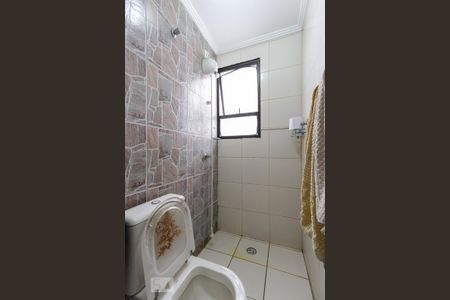 Casa à venda com 236m², 4 quartos e 4 vagasBanheiro da Suíte 2