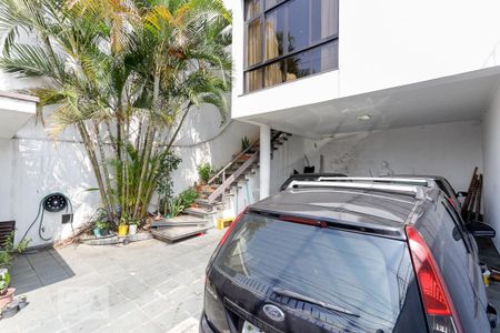 Casa à venda com 236m², 4 quartos e 4 vagasGaragem